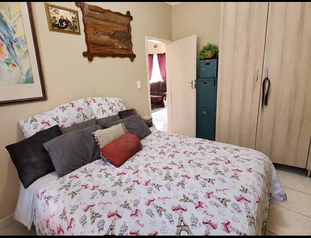 2 BEDROOM TOWNHOUSE FOR SALE IN KOOKRUS